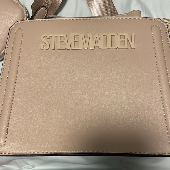 Steve madden crossbody bag - Picture 2 of 6